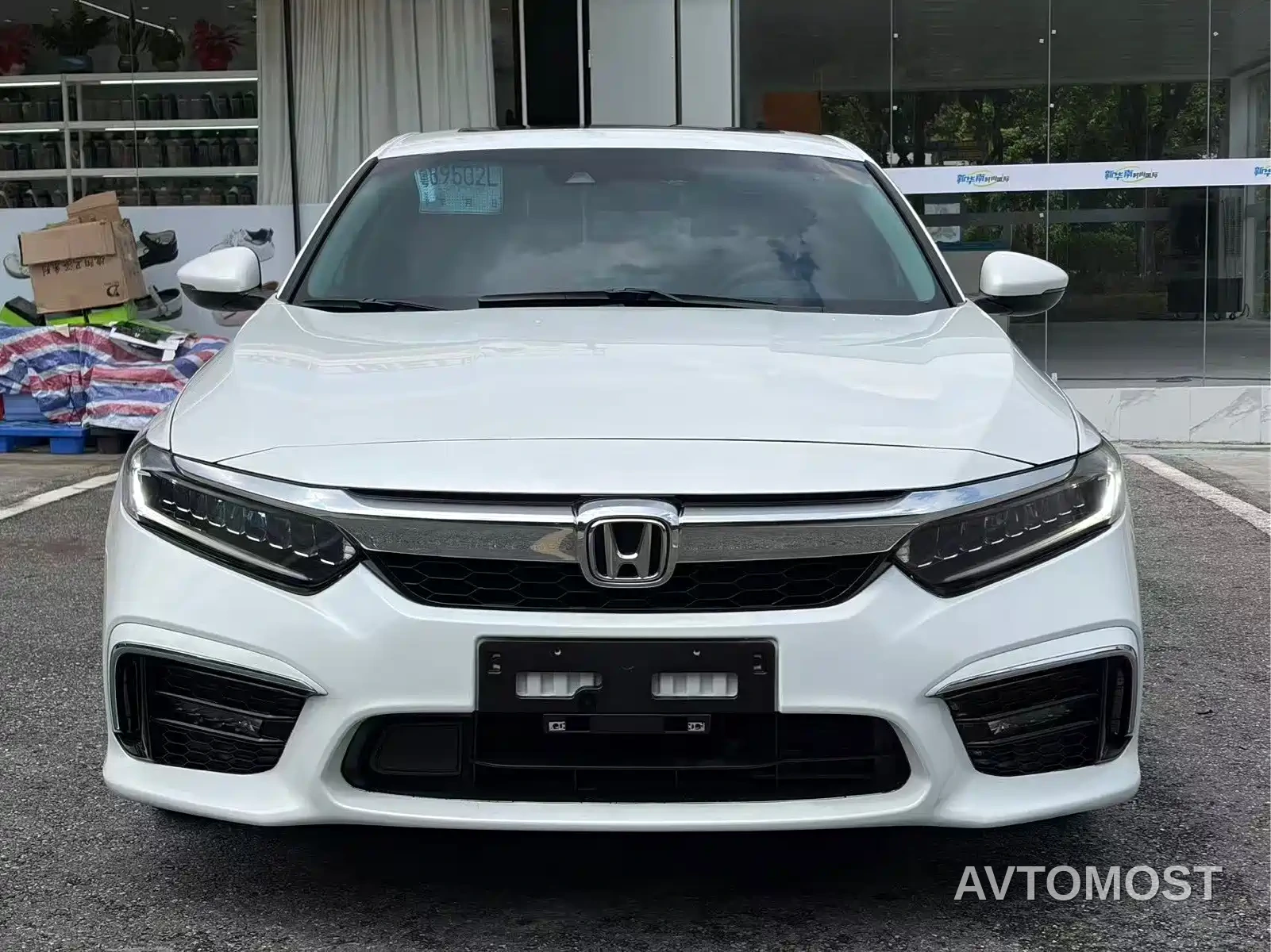 Honda Inspire 2019 Sharp Hybrid 2.0L Pure Elegance China VI — фото 4