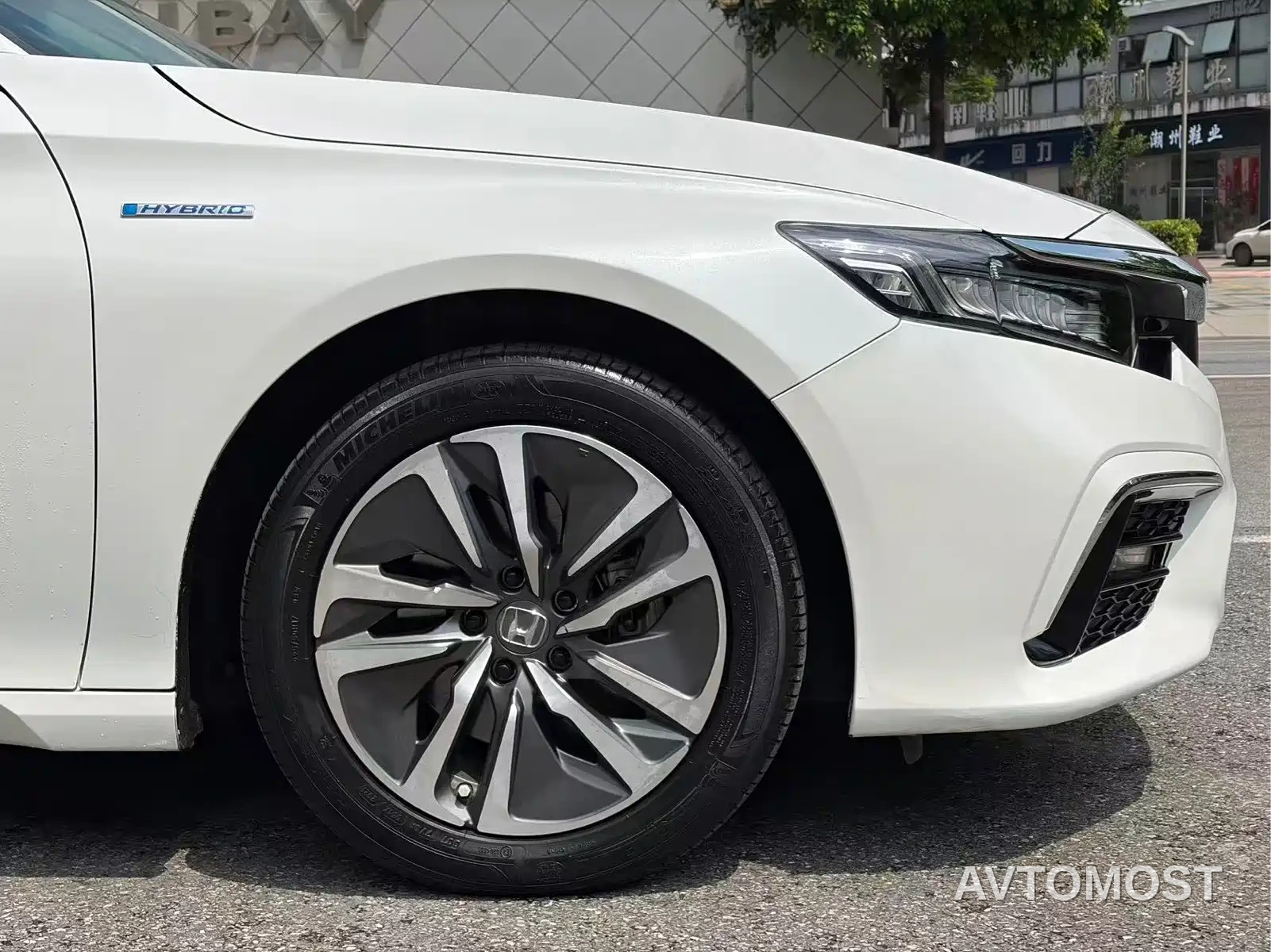 Honda Inspire 2019 Sharp Hybrid 2.0L Pure Elegance China VI — фото 5