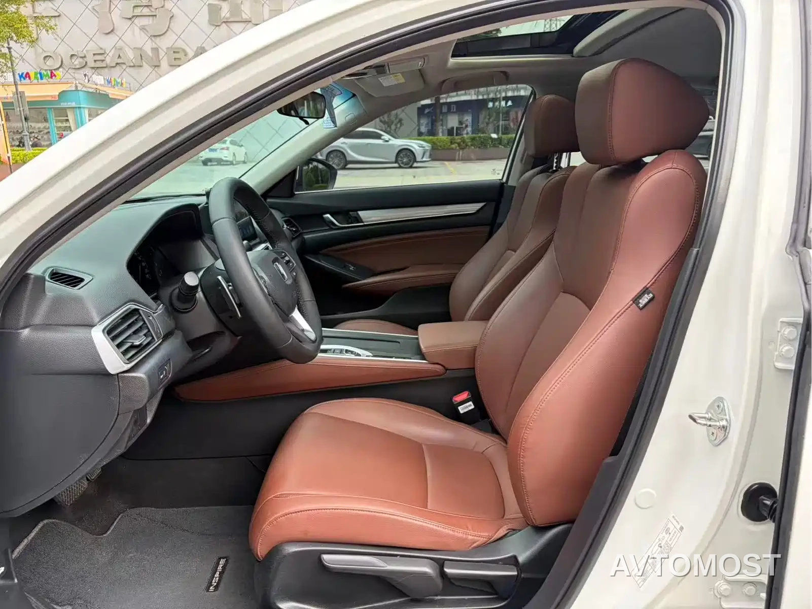 Honda Inspire 2019 Sharp Hybrid 2.0L Pure Elegance China VI — фото 10
