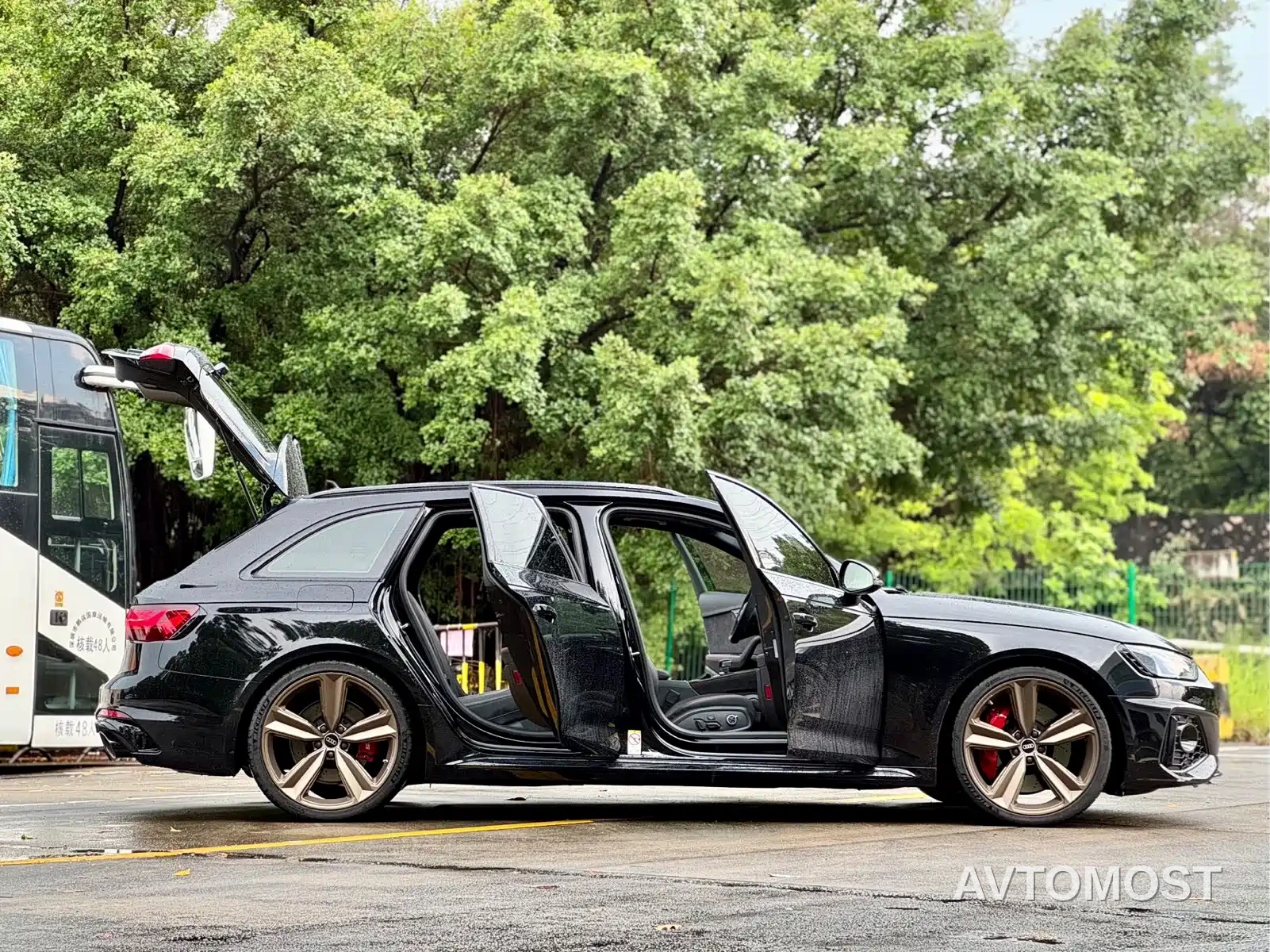 Audi RS 4 2024 RS4 Avant Ignition Edition — фото 13