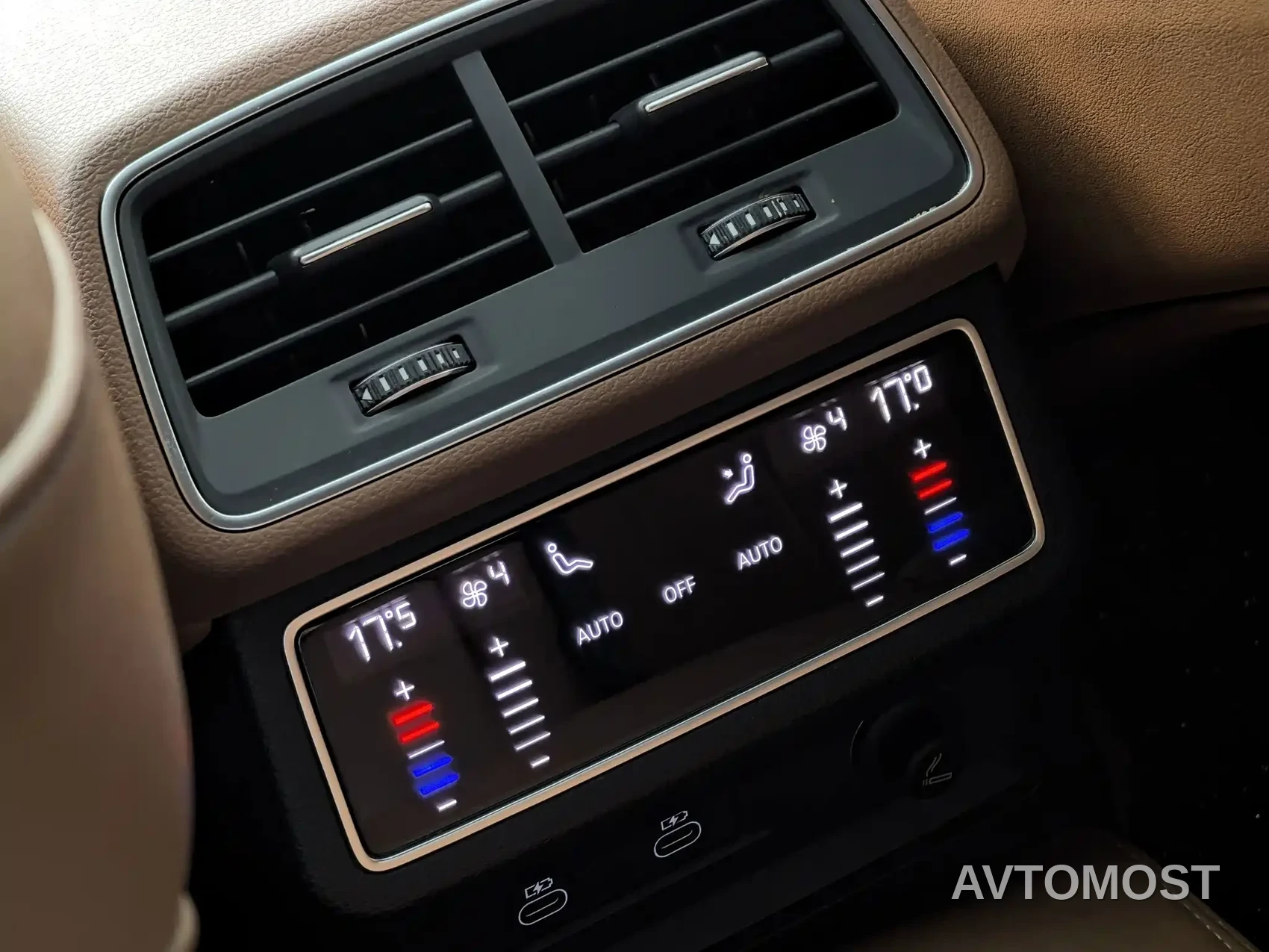 Audi A7L 2024 45 TFSI Luxury — фото 21