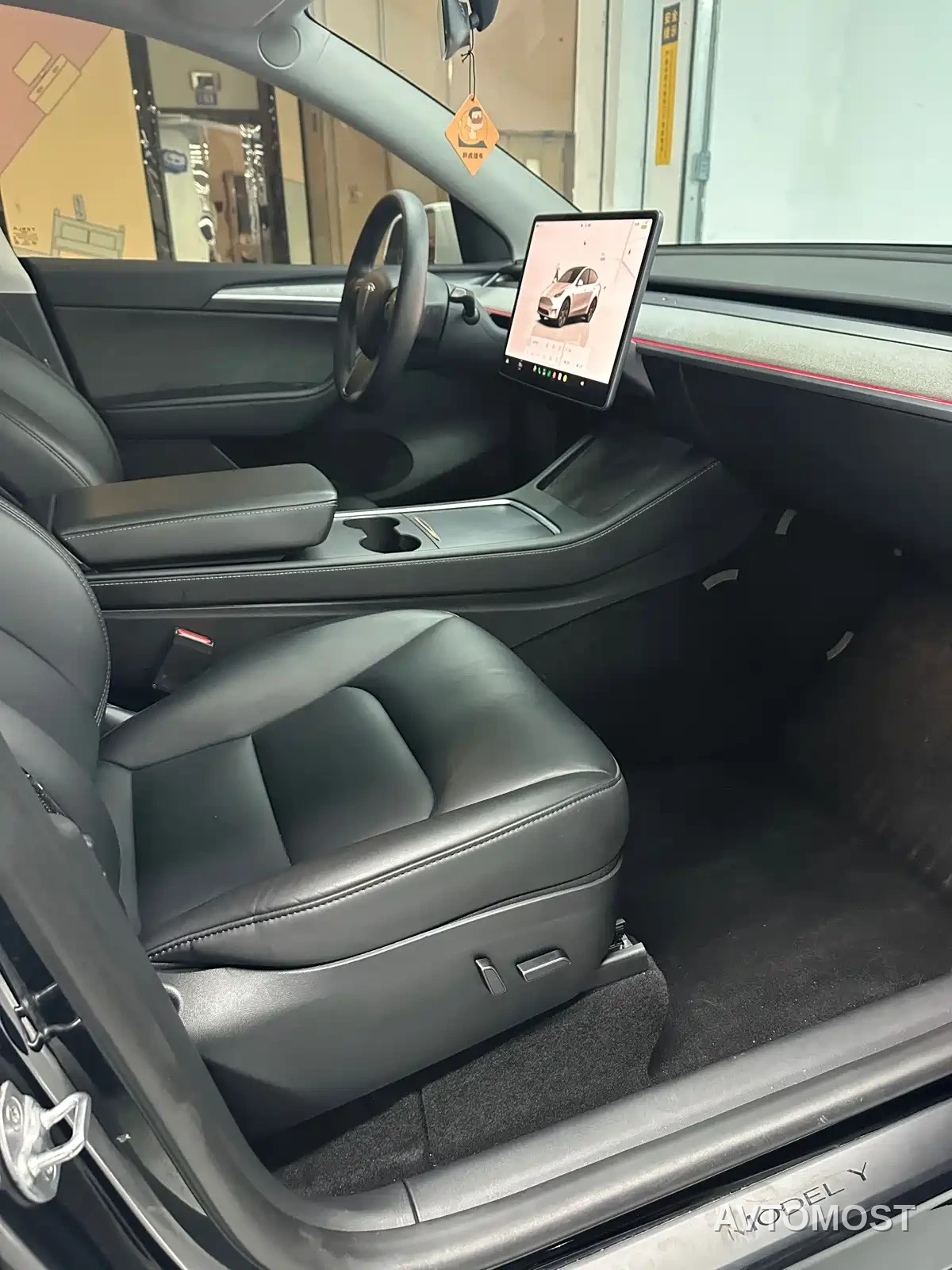 Tesla Model Y 2023 Rear-Wheel Drive Edition — фото 9