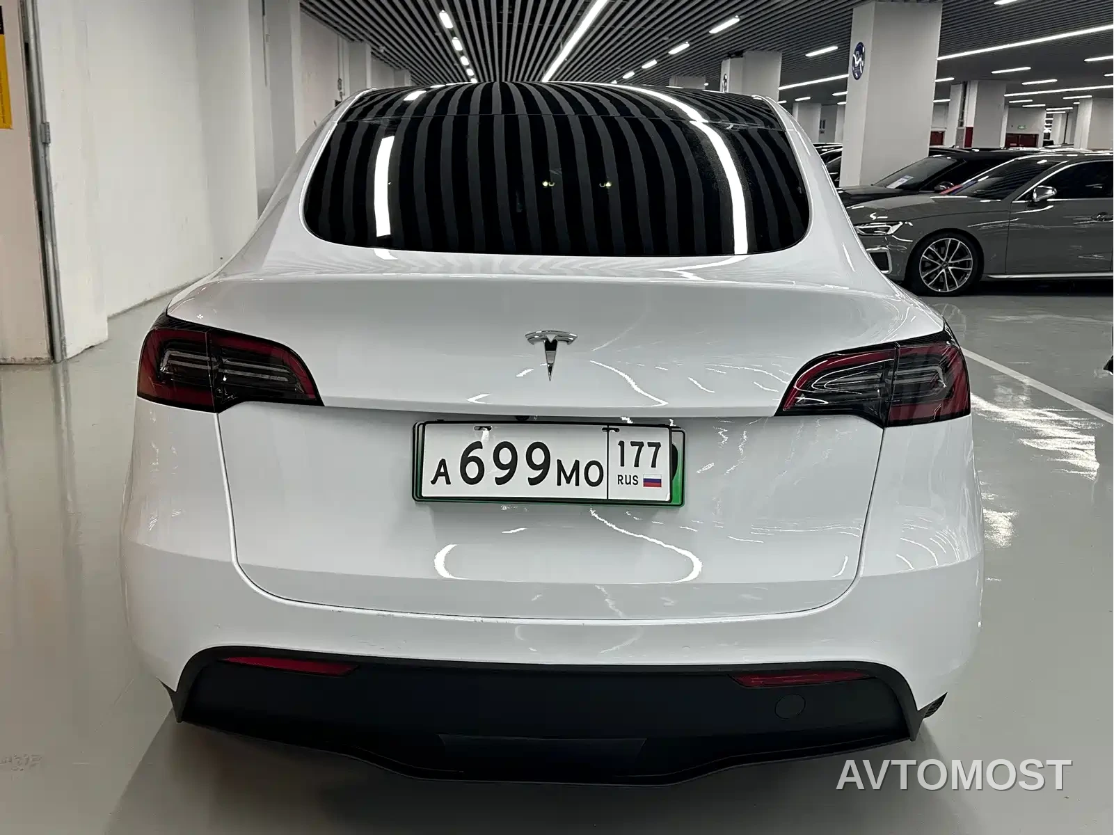 Tesla Model Y 2023 Rear-Wheel Drive Edition — фото 10