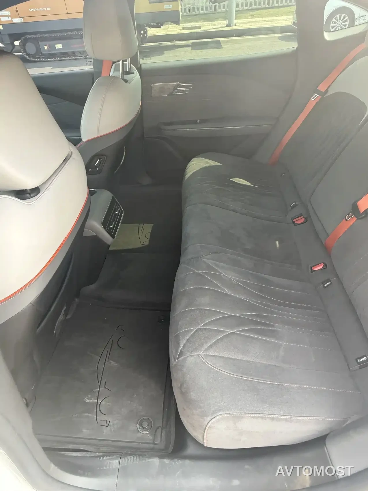 Geely Galaxy E8 2025 Model 610km Premium Edition — фото 9