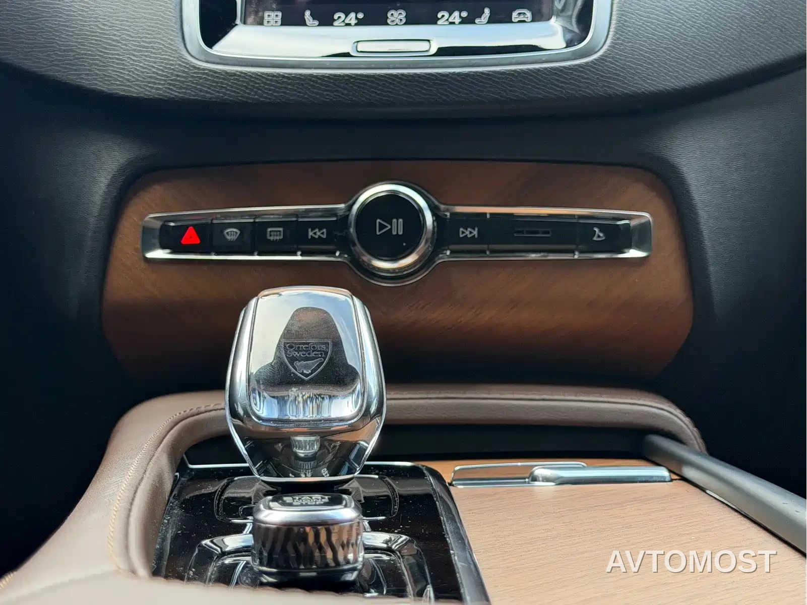 Volvo XC90 2024 B6 Elegance Luxury 7-Seater — фото 10