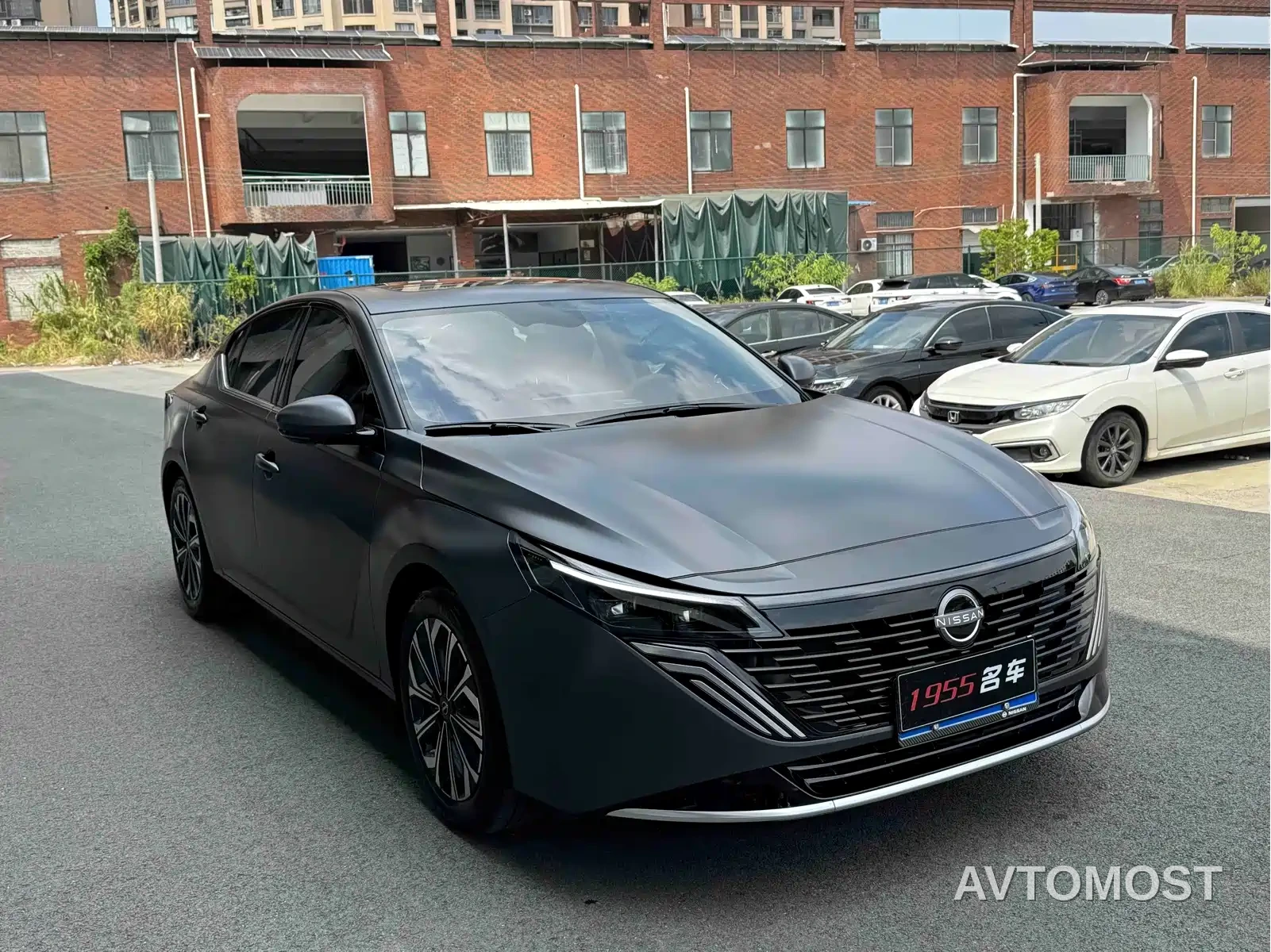 Nissan Teana 2026 Model 2.0L Mid Trim — фото 2