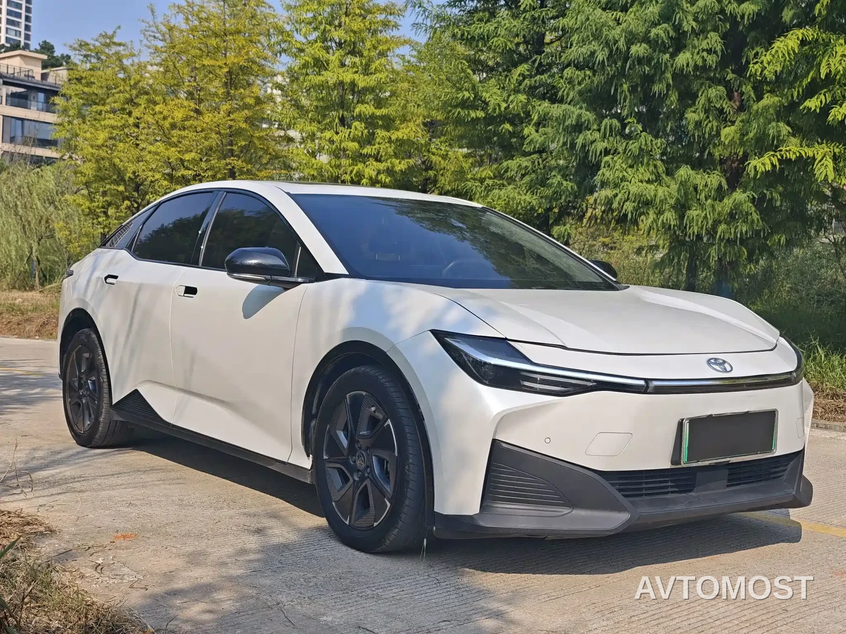 Toyota bZ3 2023 517km Elite PRO — фото 3