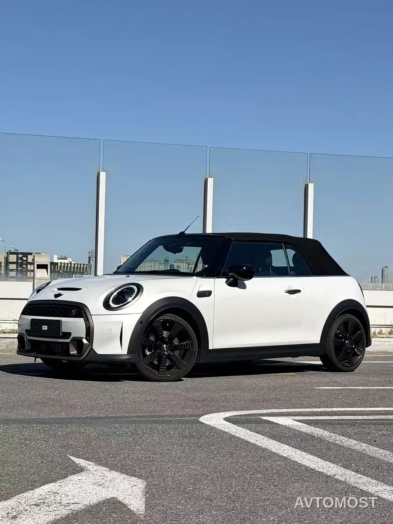 MINI 2023 2.0T COOPER S CABRIO King's Cross Special Edition — фото 1