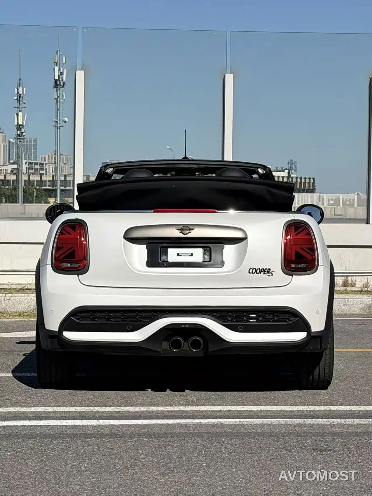 MINI 2023 2.0T COOPER S CABRIO King's Cross Special Edition — фото 5