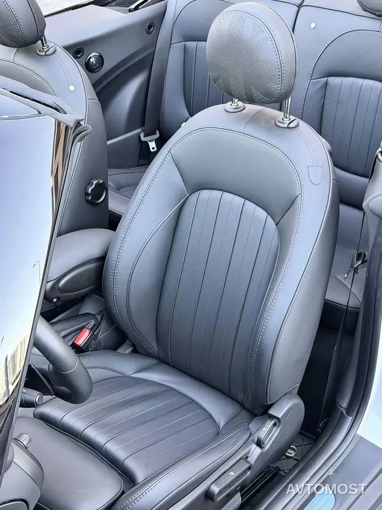 MINI 2023 2.0T COOPER S CABRIO King's Cross Special Edition — фото 13