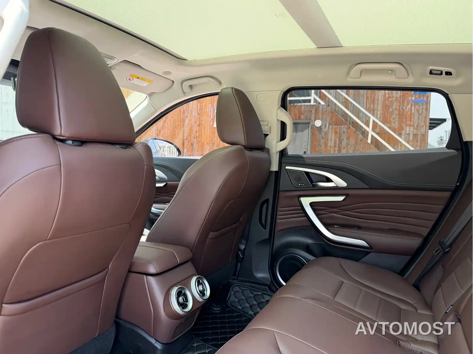 Wey VV7 New Energy 2020 PHEV 2.0T Flagship Model — фото 6