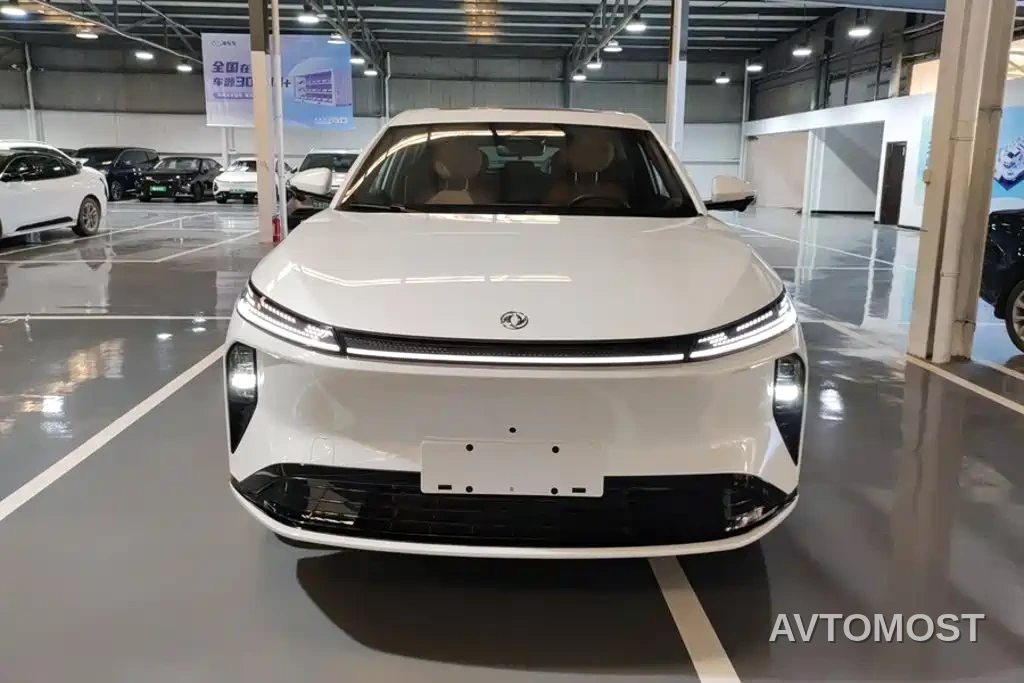 Dongfeng Aeolus L8 2025 112KM Ideal Edition — фото 2