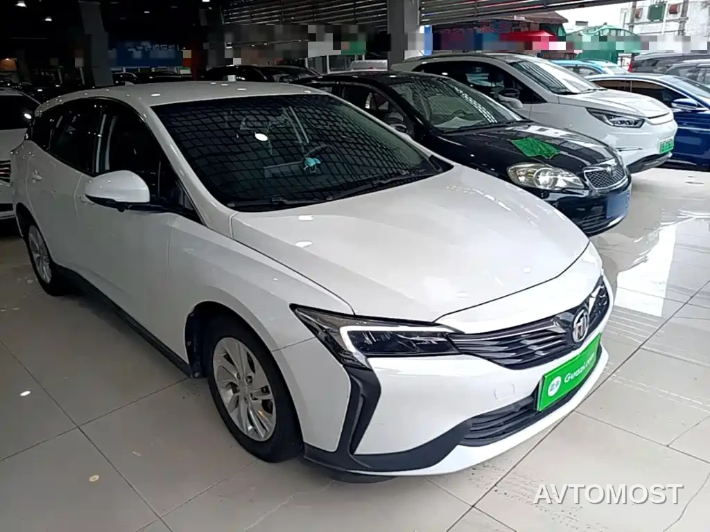 Buick Velite 6 2020 Plug-in Hybrid Connected Fashion Edition — фото 3