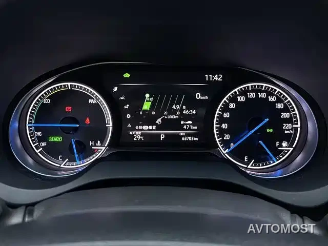 Toyota Venza 2022 Dual Engine 2.5L CVT 2WD Luxury — фото 10