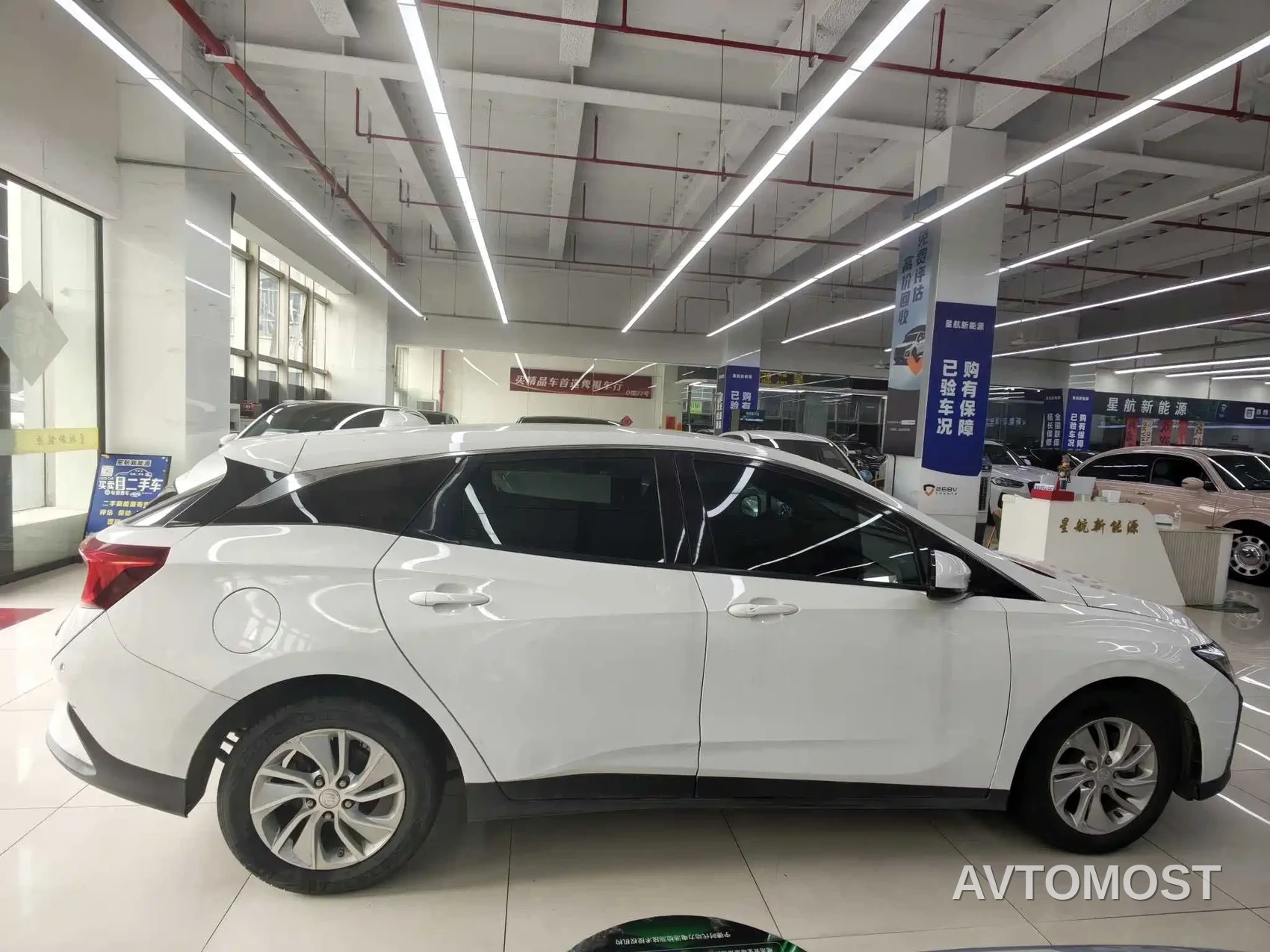 Buick Velite 6 2022 PHEV Connected Fashion — фото 11