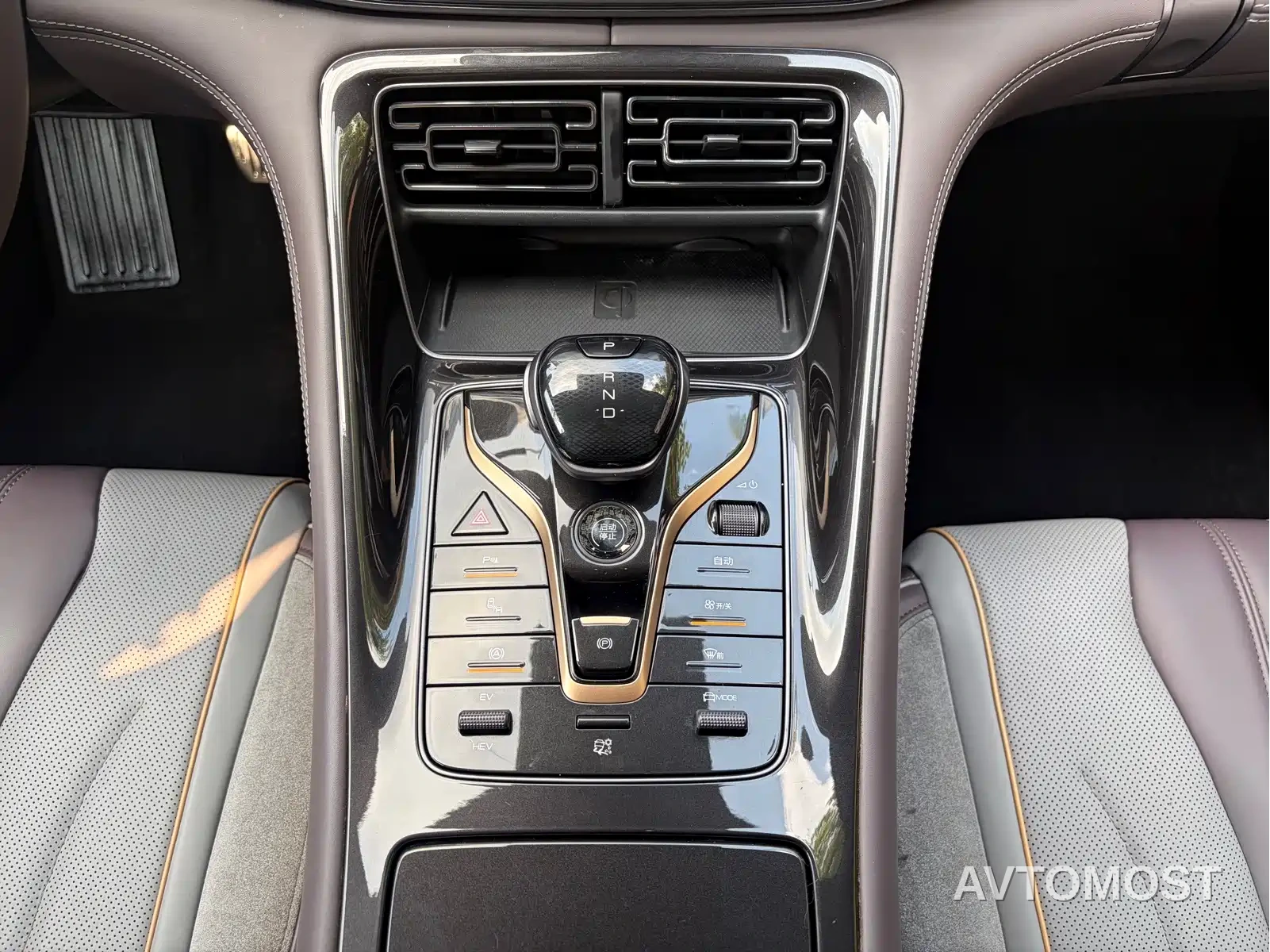 BYD Frigate 07 2023 DM-i 100KM Premium — фото 11