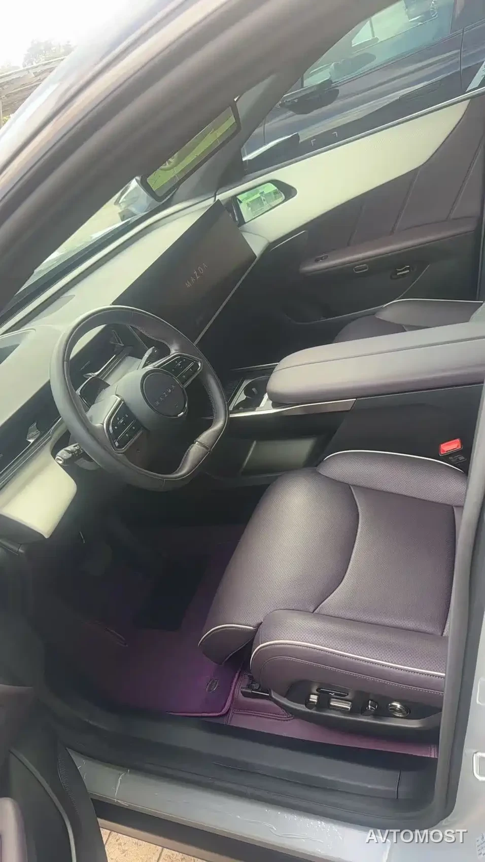 Mazda EZ-60 2025 Range-extender Base Model — фото 3