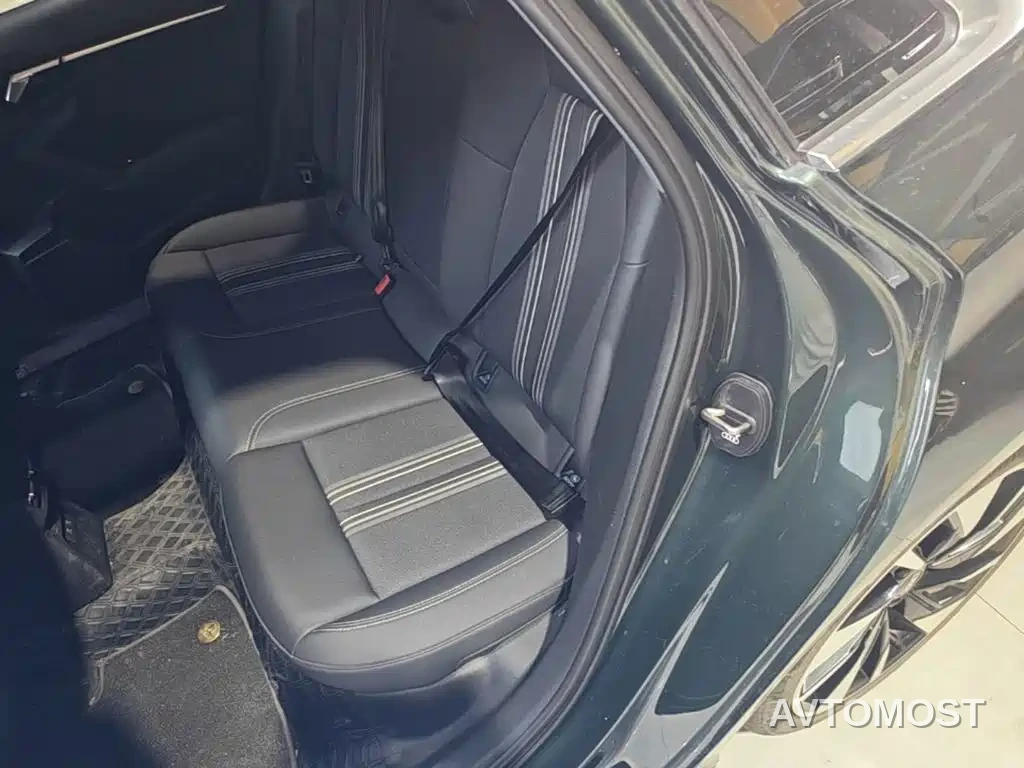 Audi A3 2023 A3L Limousine 35 TFSI Fashion Sport — фото 13