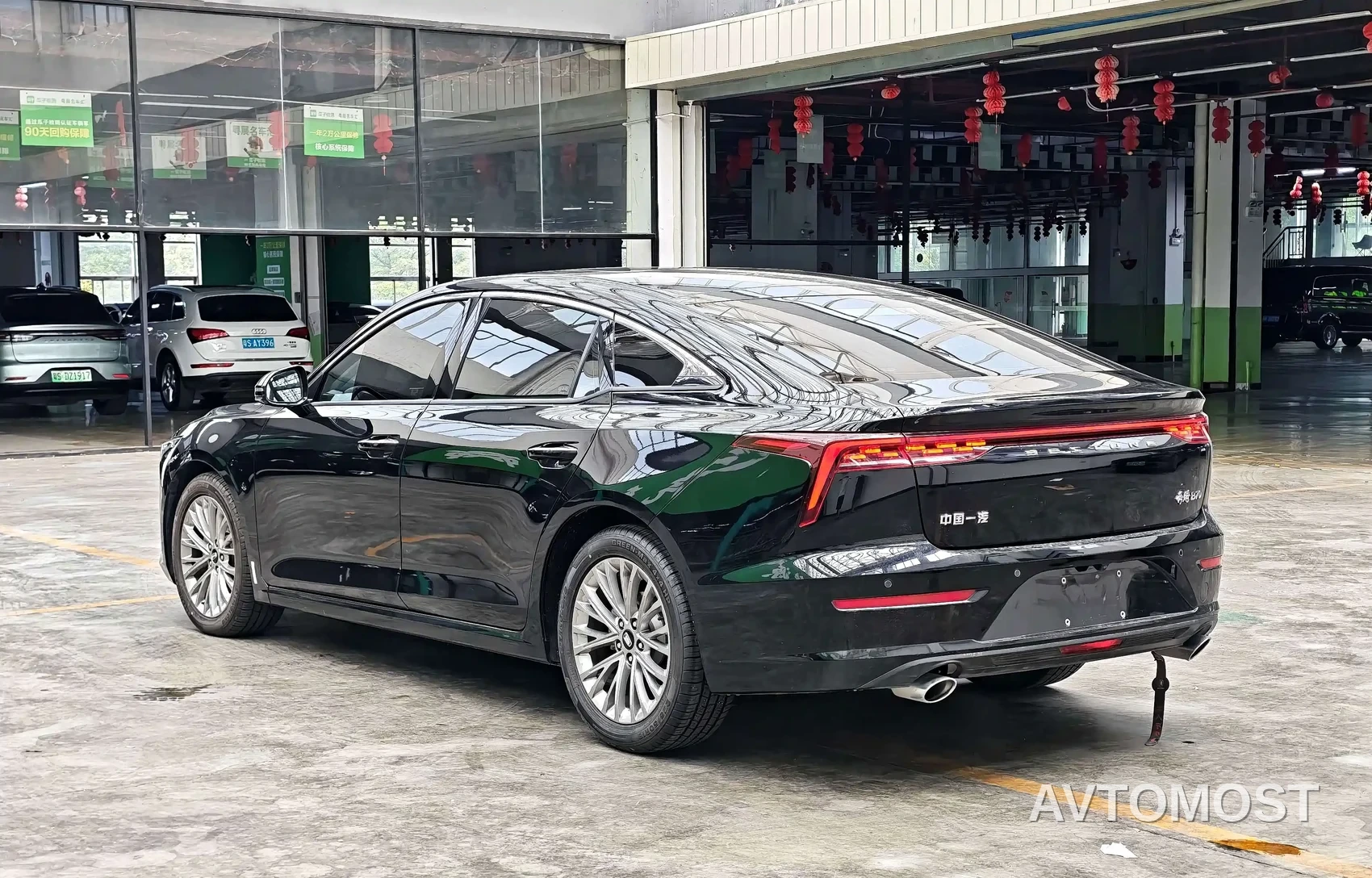 Besturn B70 2023 Model 3rd Gen 1.5T Automatic Joy 70th Anniversary Edition — фото 10