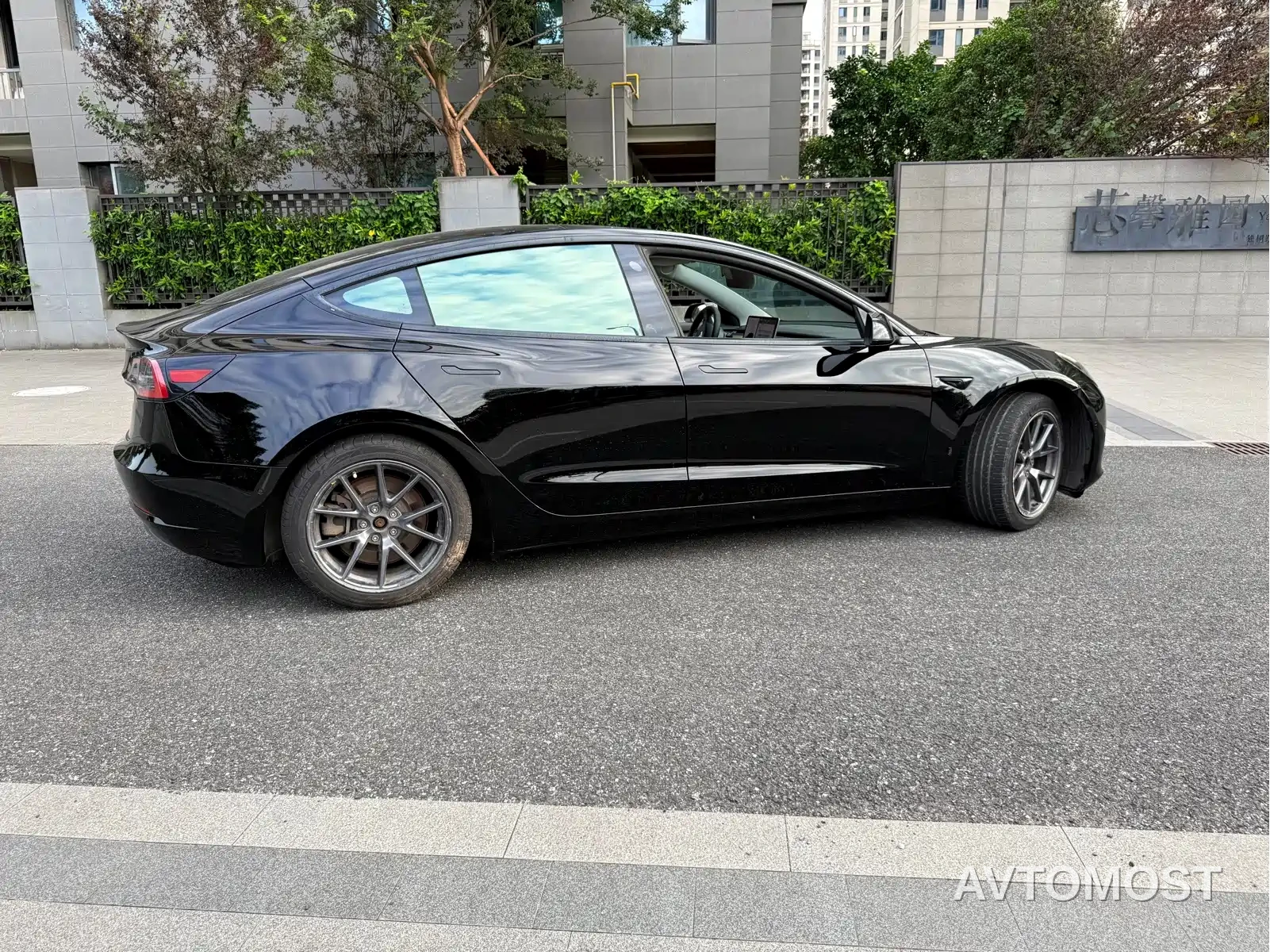 Tesla Model 3 2021 Standard Range Rear-Wheel Drive Upgrade — фото 3