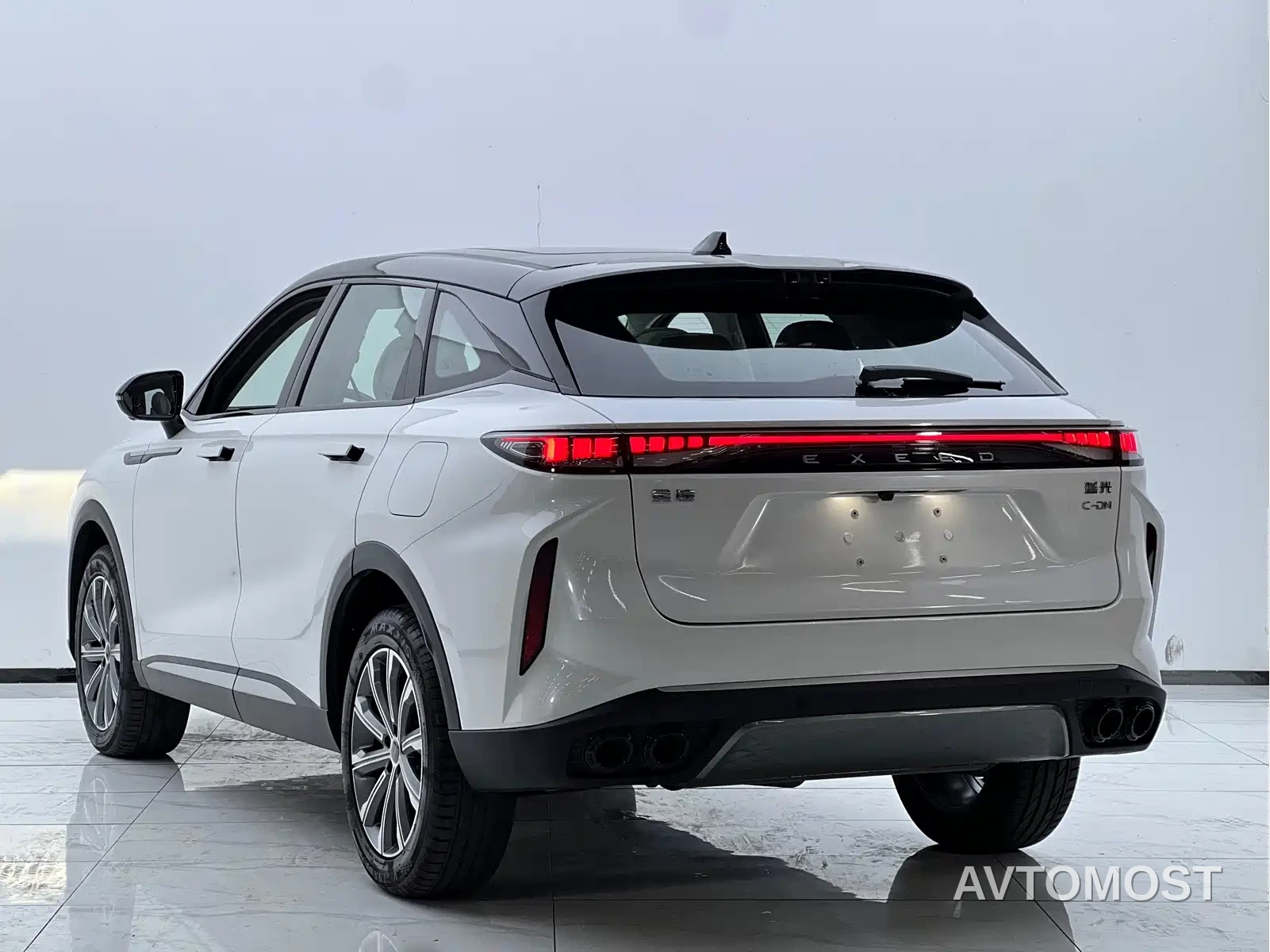Exeed Yaoguang C-DM 2026 Global Edition 120 Long Range 2WD — фото 3
