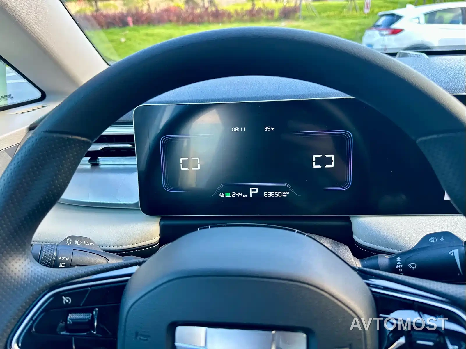 Geely Geometry E Firefly 2023 401KM Linglong Tiger 5-Seater — фото 9