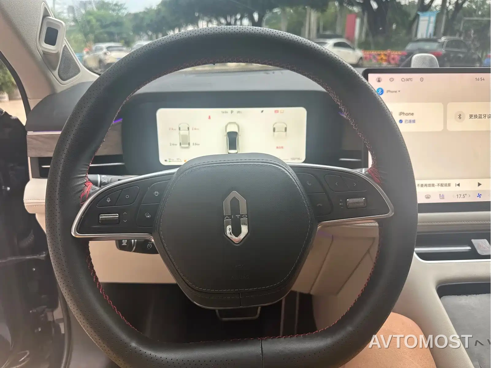 AITO M5 2022 Extended Range AWD Ultimate Edition — фото 12