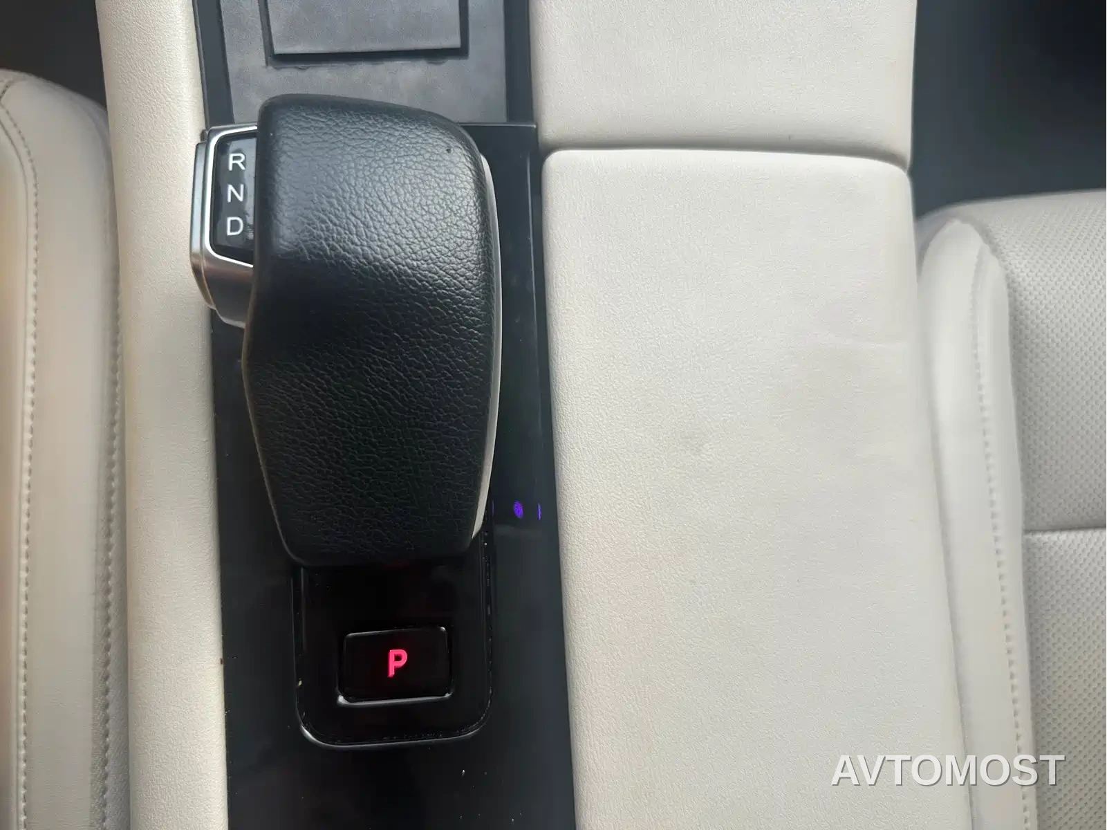 AITO M5 2022 Extended Range AWD Ultimate Edition — фото 14