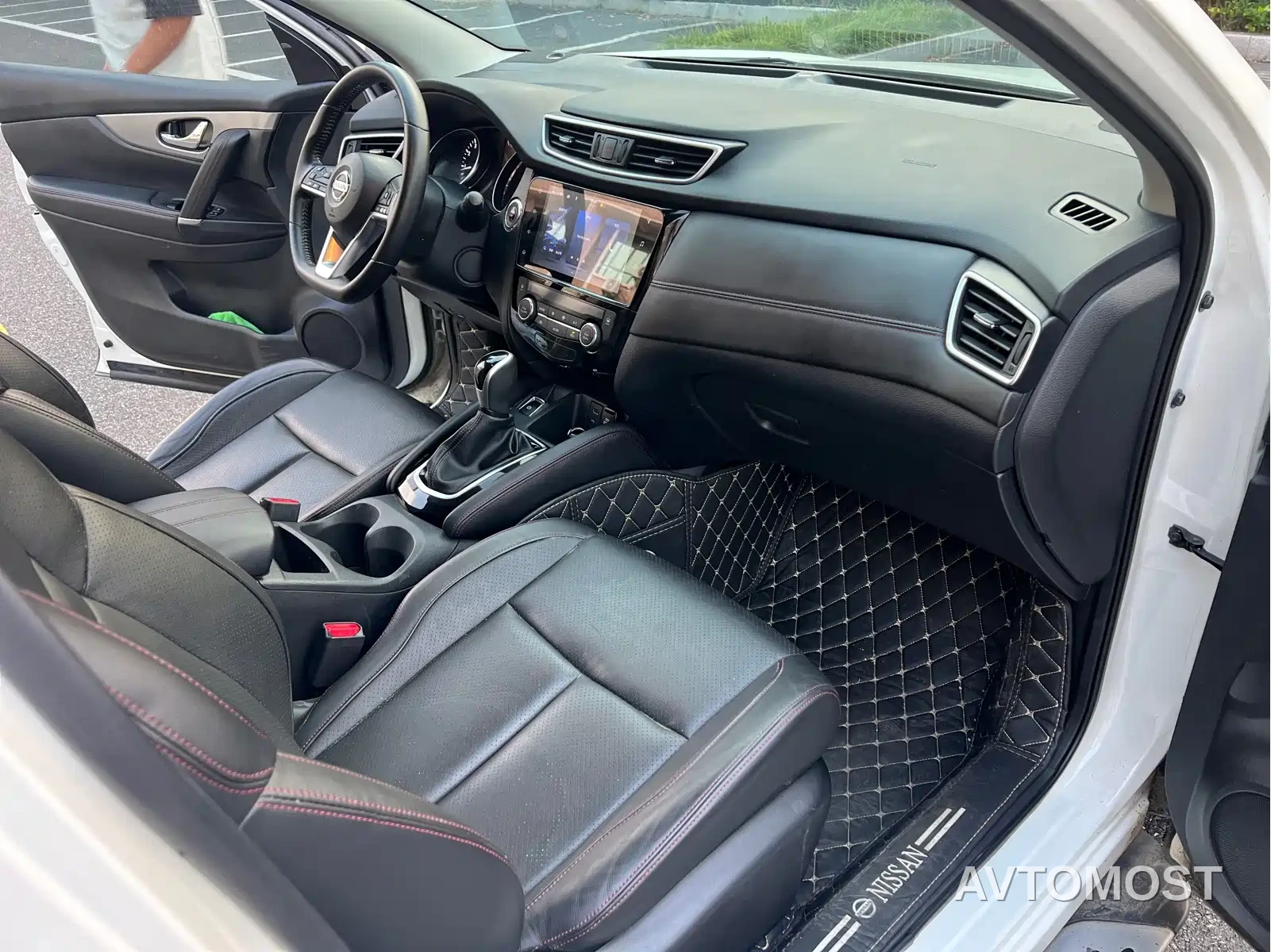 Nissan Qashqai 2021 2.0L CVT Luxury Version — фото 10