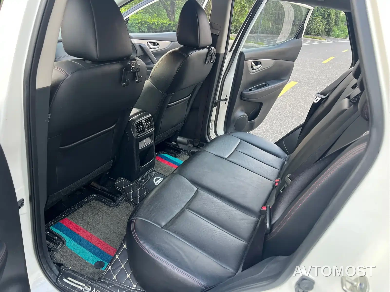 Nissan Qashqai 2021 2.0L CVT Luxury Version — фото 11