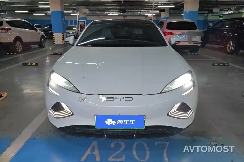 BYD Seal 2022 550km Standard Range RWD Premium — фото 2