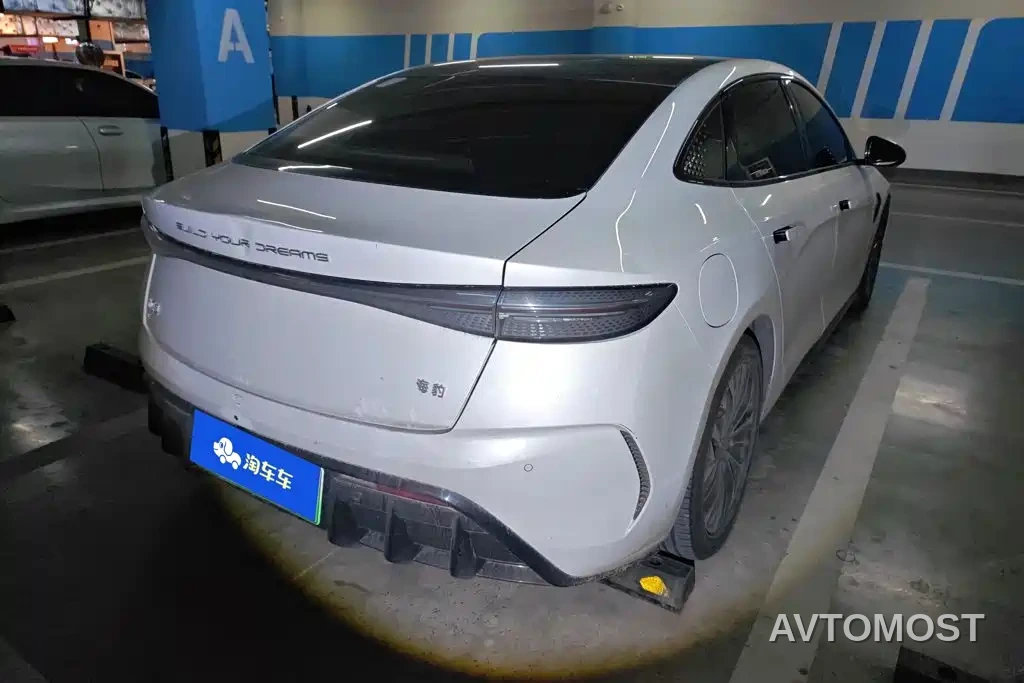 BYD Seal 2022 550km Standard Range RWD Premium — фото 3