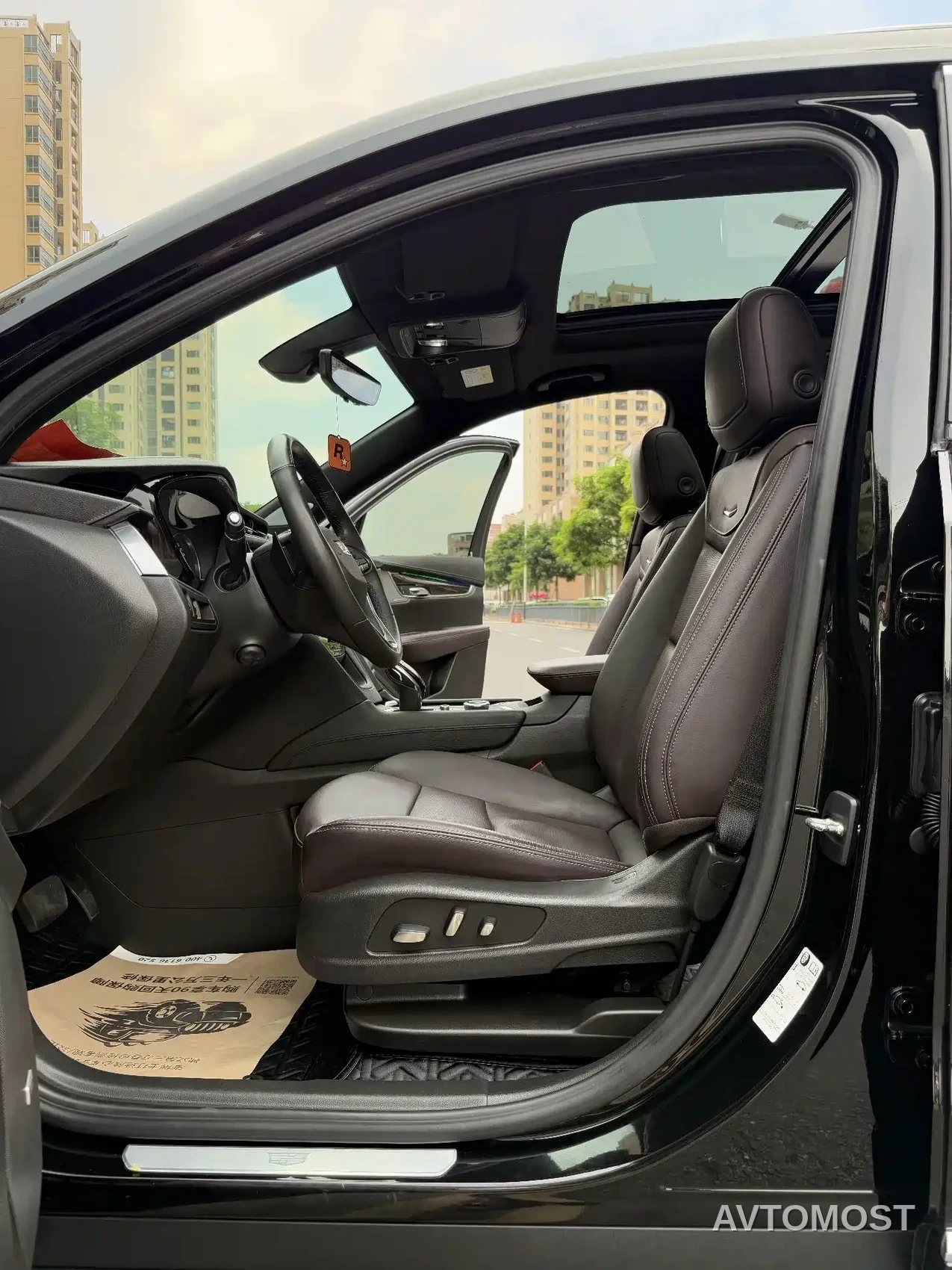 Cadillac XT6 2022 2.0T 7-Seater 4WD Luxury Edition — фото 27