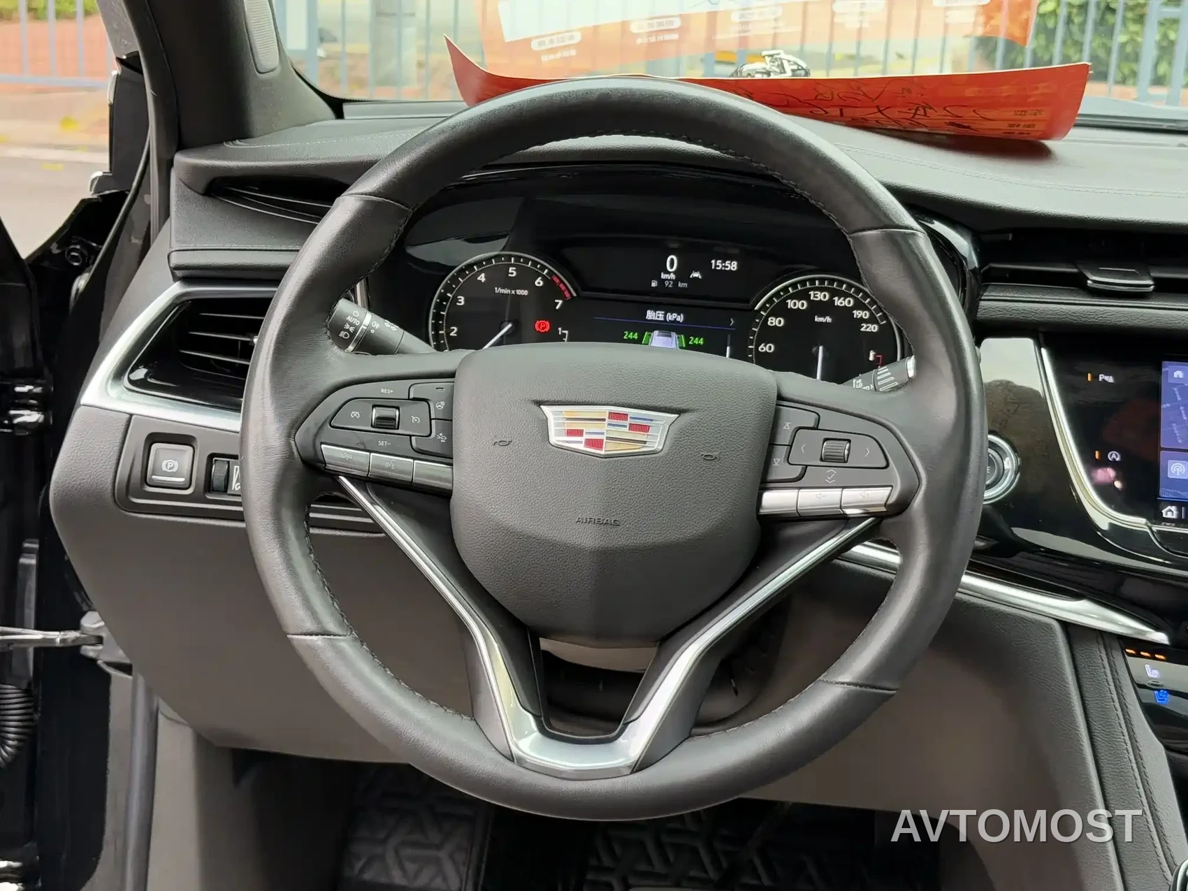 Cadillac XT6 2022 2.0T 7-Seater 4WD Luxury Edition — фото 35
