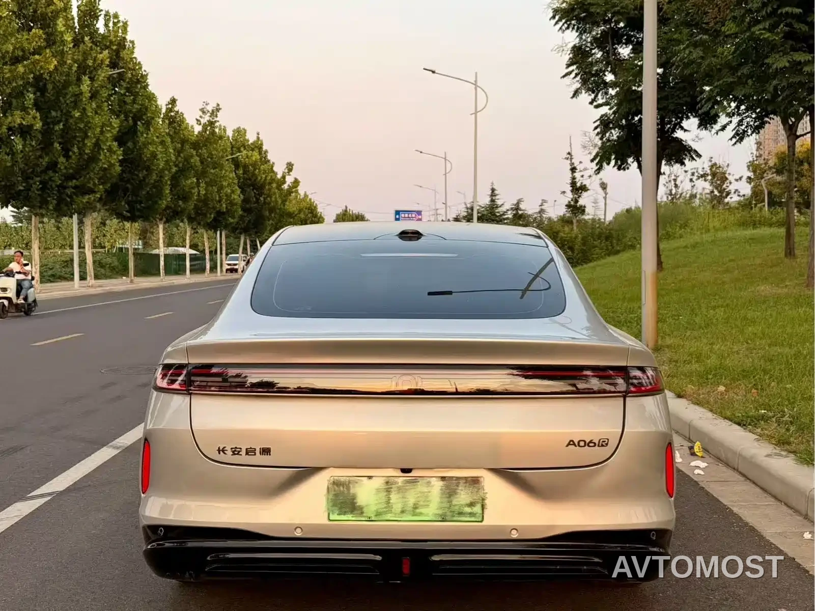 Changan Qiyuan A06 2025 1.5L Extended Range — фото 7