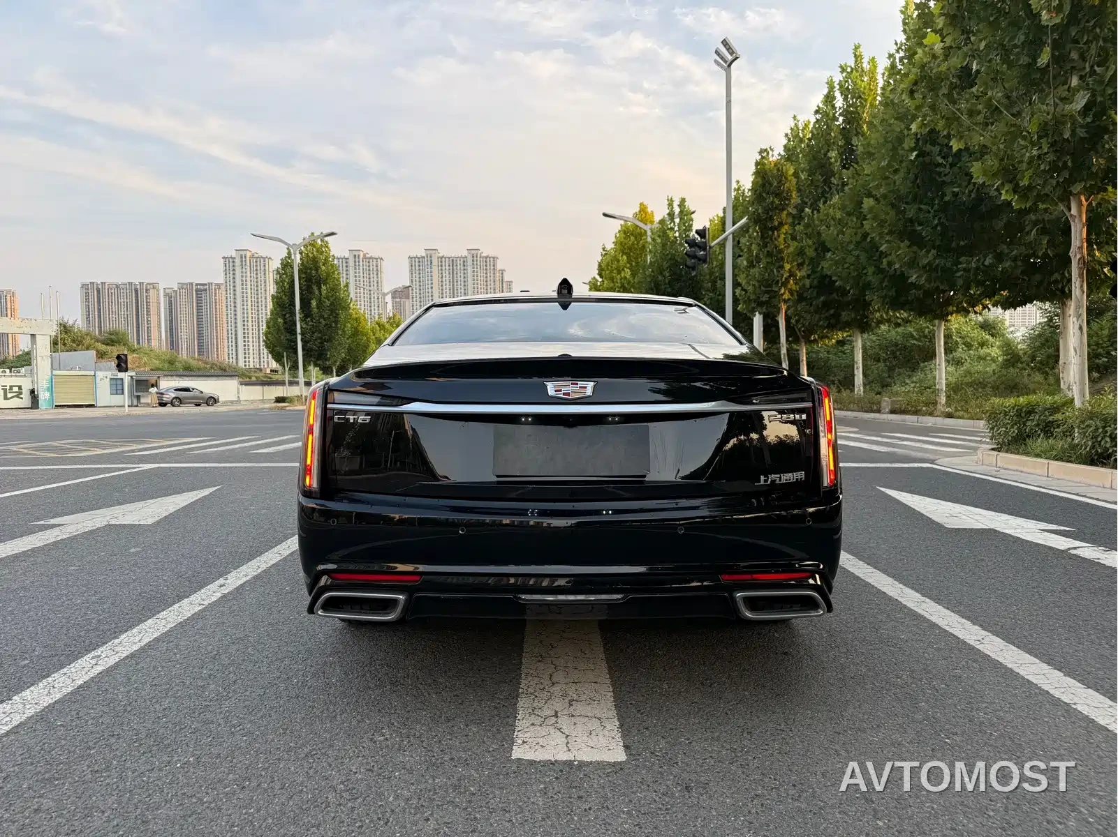 Cadillac CT6 2023 28T Premium Model — фото 10
