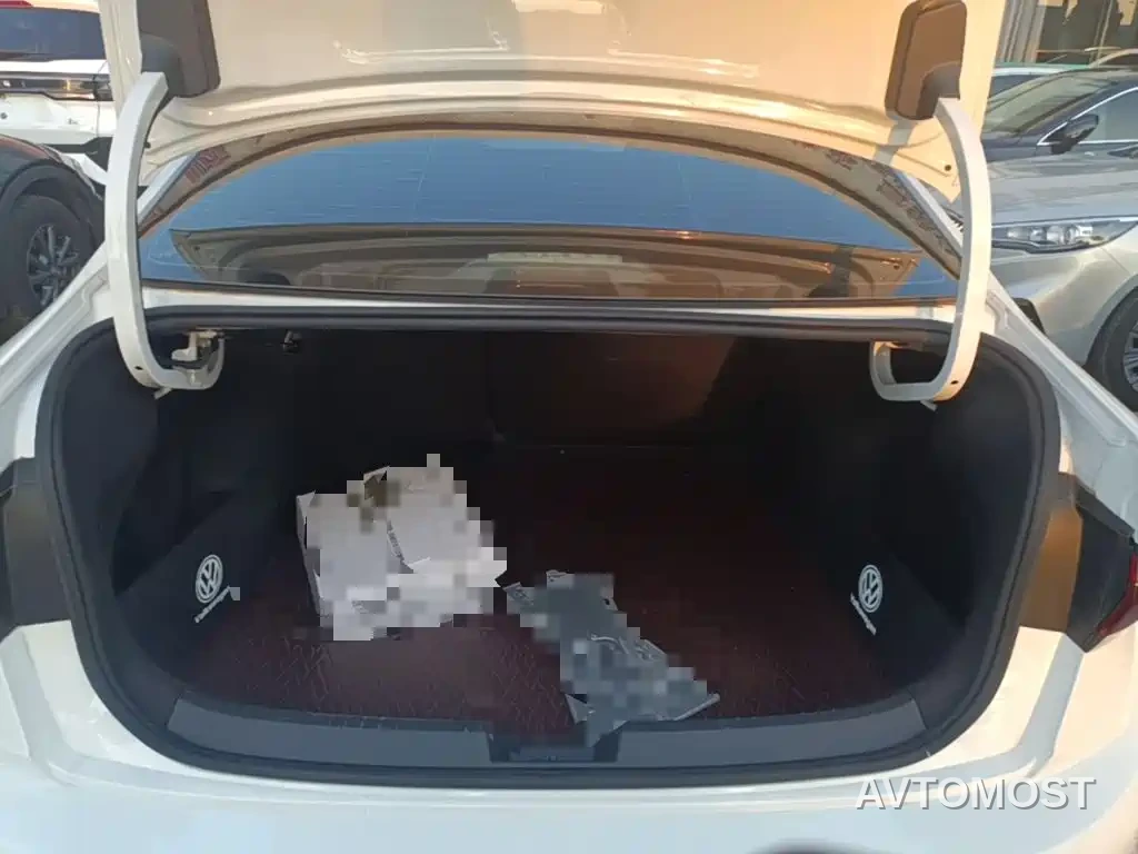 Volkswagen Sagitar 2024 300TSI DSG Surpass Edition — фото 12