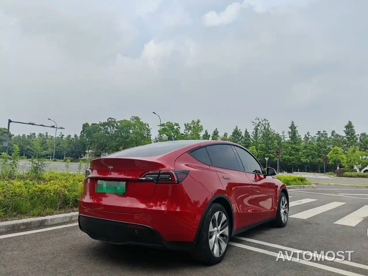 Tesla Model Y 2021 Standard Range Rear-Wheel Drive — фото 9