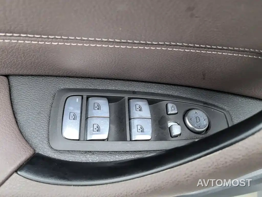 BMW X1 2021 sDrive25Li Leading — фото 9