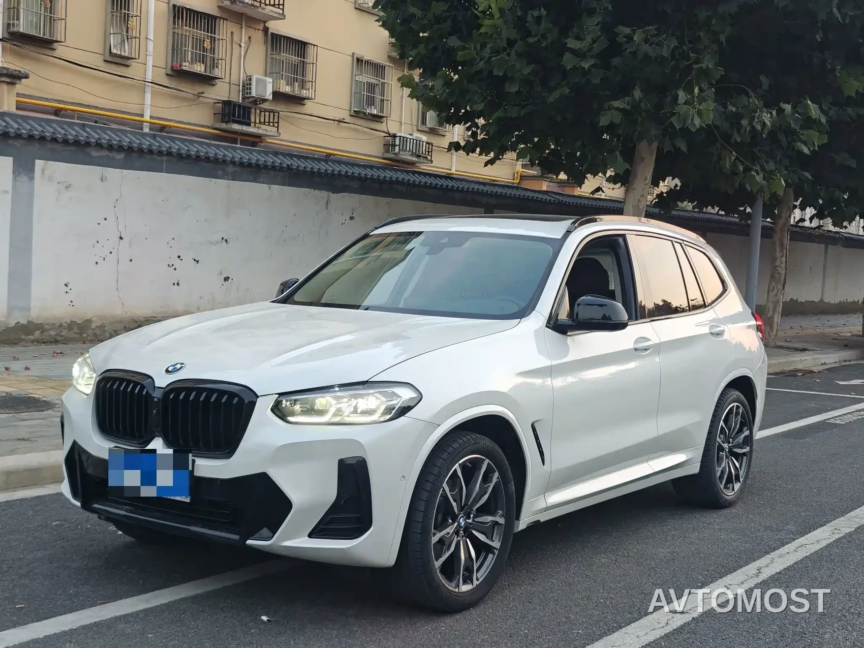 BMW X3 2022 xDrive30i Leading M Night Package — фото 1