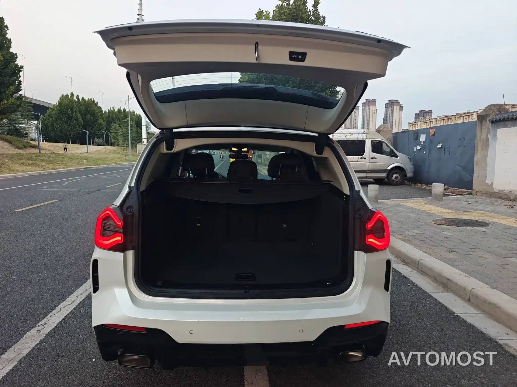 BMW X3 2022 xDrive30i Leading M Night Package — фото 12