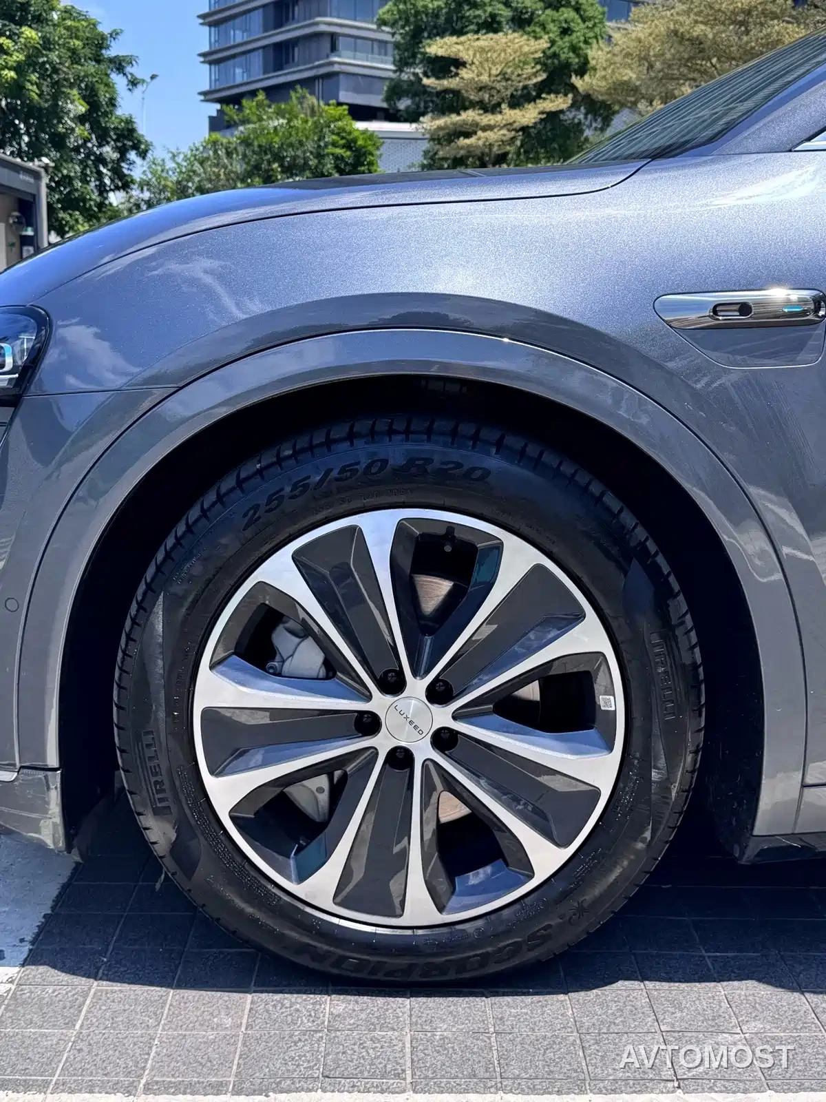 Zhijie Luxeed R7 2025 Extended Range 251km Pro — фото 5