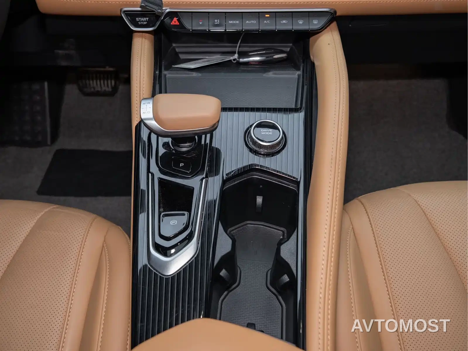 Geely Xingyue L Extended-Range EV 2022 1.5T DHT Range Extender Electric Flagship — фото 20