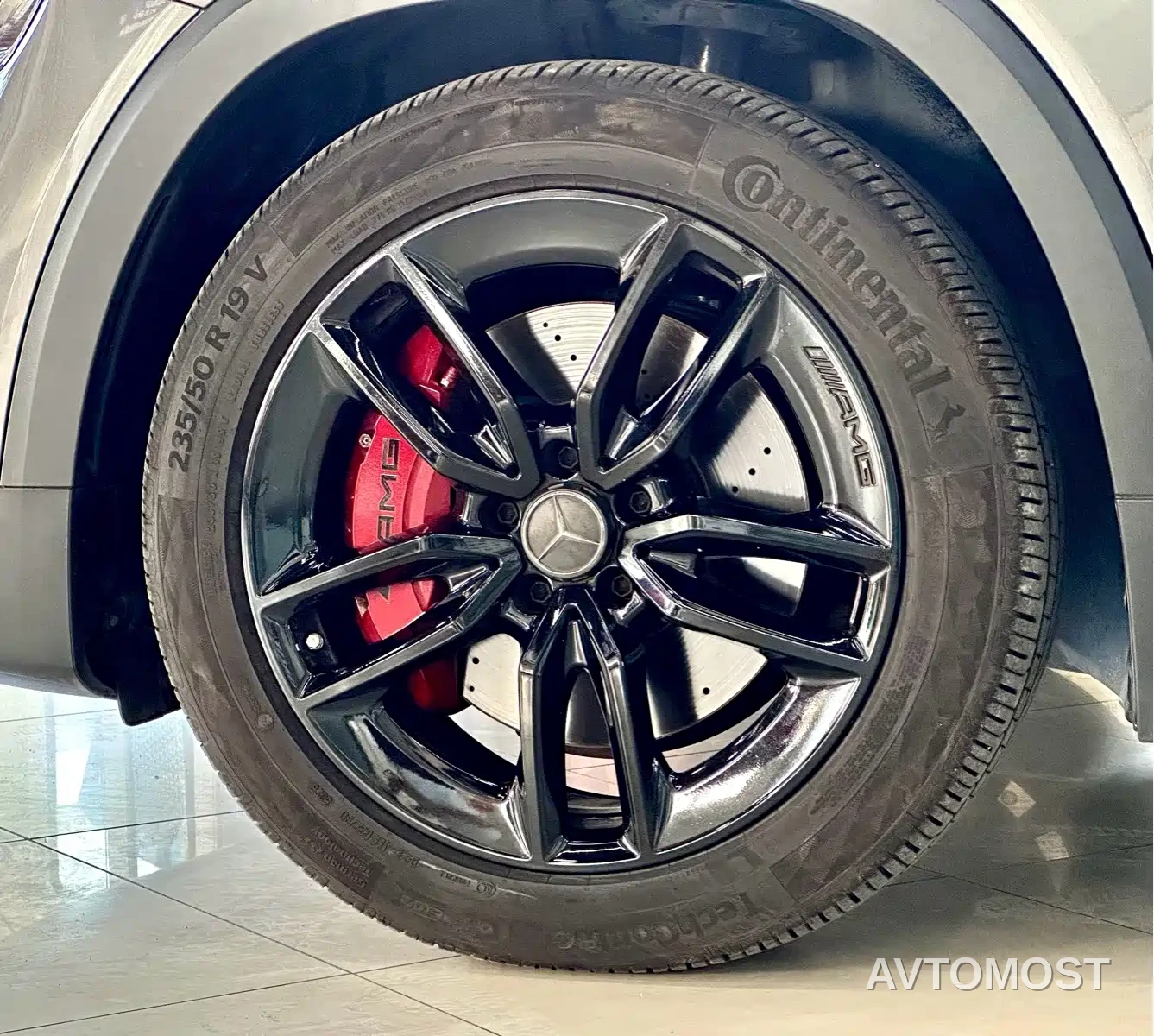 Mercedes-Benz GLB AMG 2021 AMG GLB 35 4MATIC — фото 4