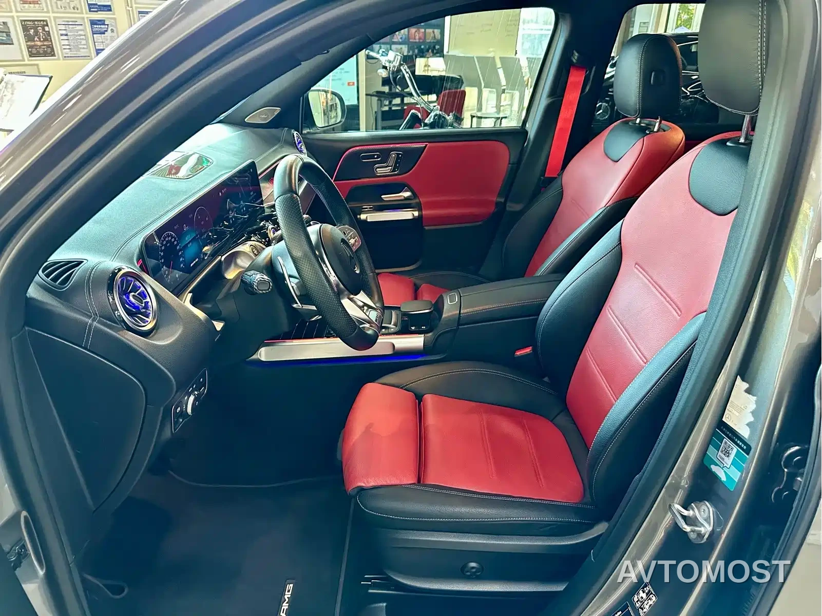 Mercedes-Benz GLB AMG 2021 AMG GLB 35 4MATIC — фото 8