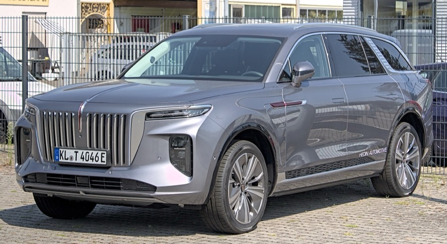 Hongqi E-HS9
